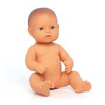 Muñeco Bebé Latino con conjunto de ropa</div
