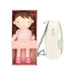MUÑECA LOLA CON MOCHILA SPRING
