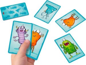 Juego de Cartas ¡Atención a los Monstruos!