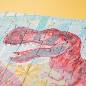 DISCOVER THE DINOSAURS PUZZLE